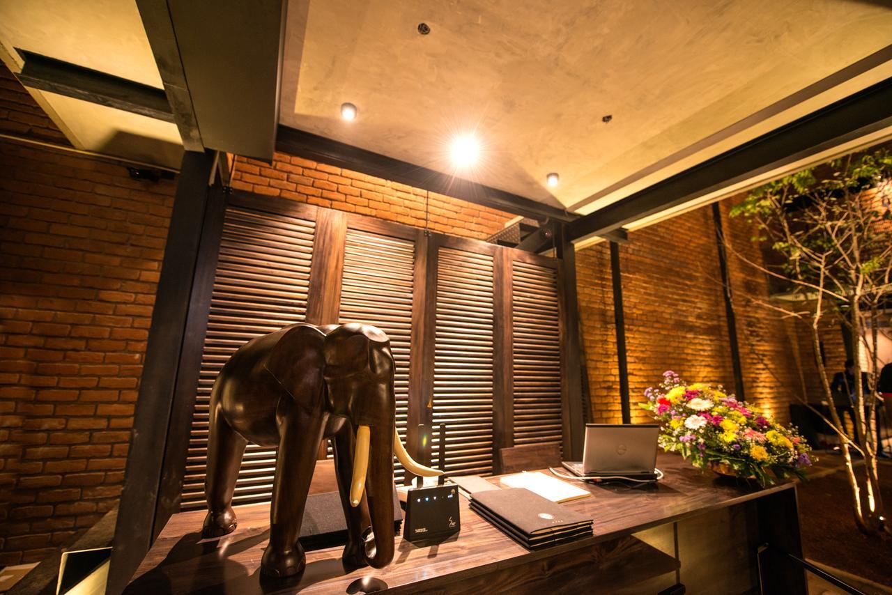 Bbq Hub Ella Hotel Bagian luar foto